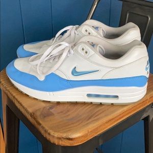 Nike Air Max 1 Jewel University Blue